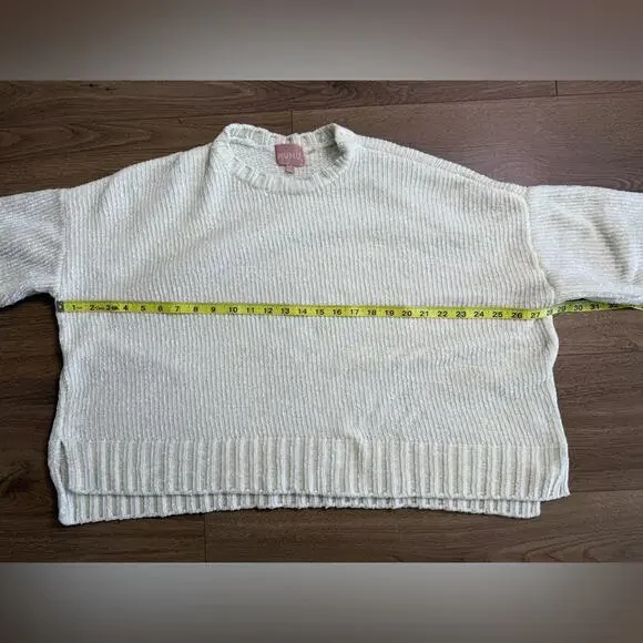 Show Me Your Mumu Oversized Jesse Sweater Cream Chenille Knit Size Small - Picture 9 of 12